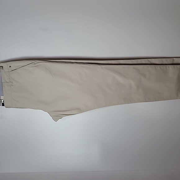 Tommy Hilfiger Pants - Tommy Hilfiger Tan Chinos Tapered Leg